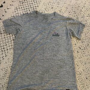 Patagonia Heather Gray women’s Tee